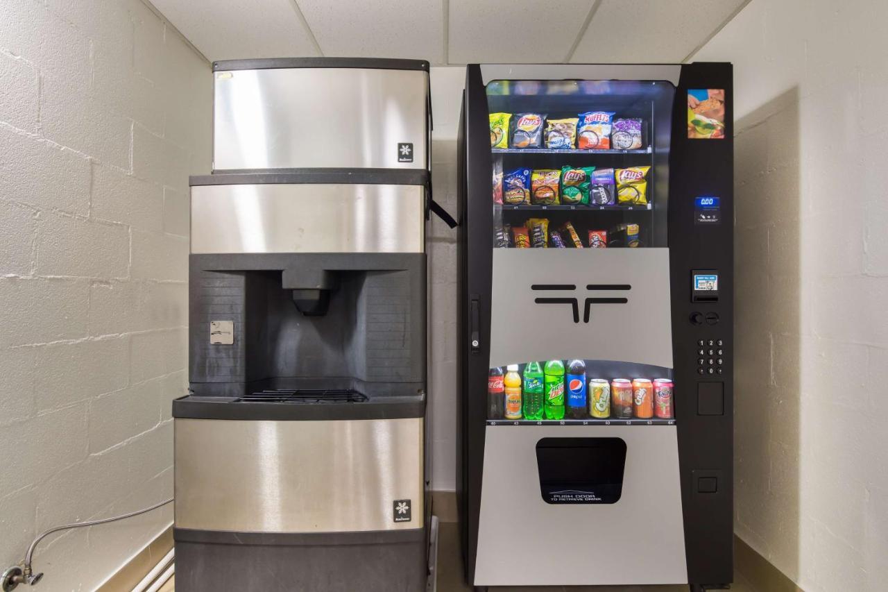 Hotel 6-north Little Rock, Ar - Mccain 2*